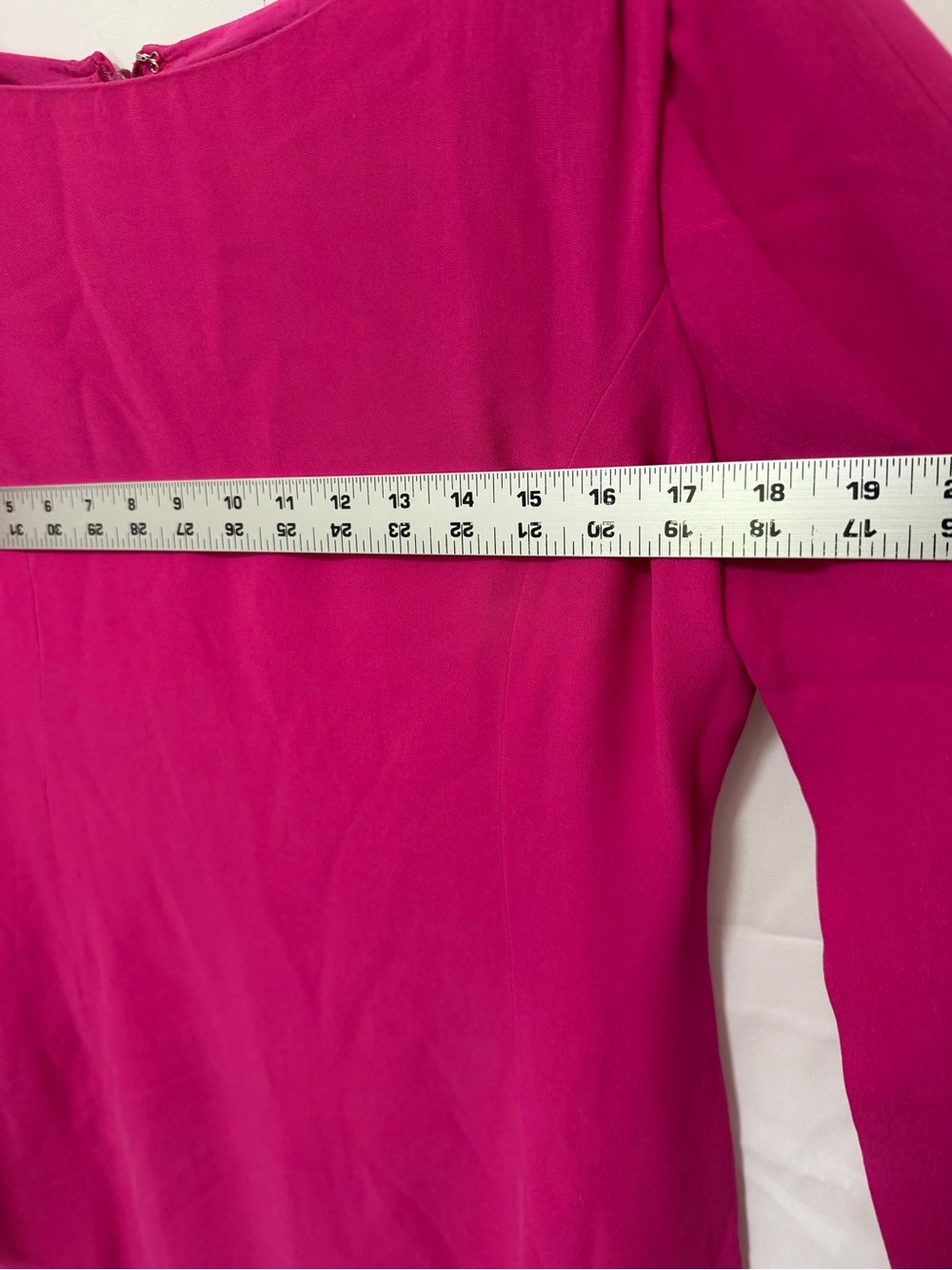 Carolina Herrera Fuchsia Long-Sleeve Shift Dress - Picture 2 of 5